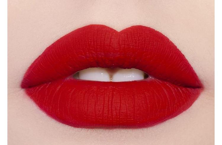dry red lipstick