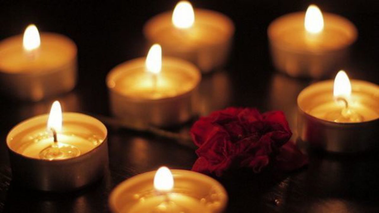 15 Ways To Use Tea Light Candles For A Romantic Room Makeover