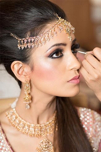 Bridal Makeup Tips To Help You Look Like A Million Bucks