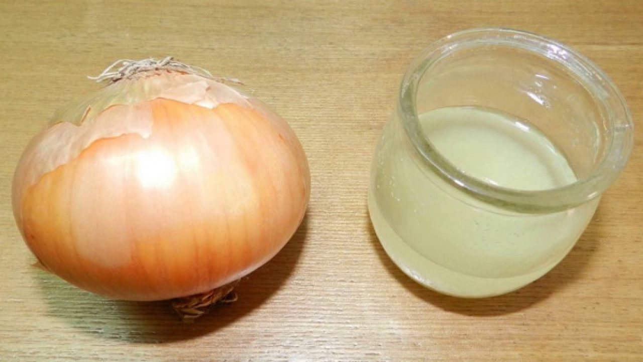 14 Best Ways To Use Onion Juice For Hair Problems