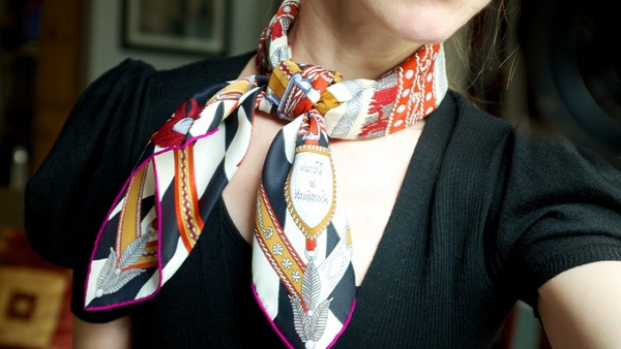 how to style hermes scarf