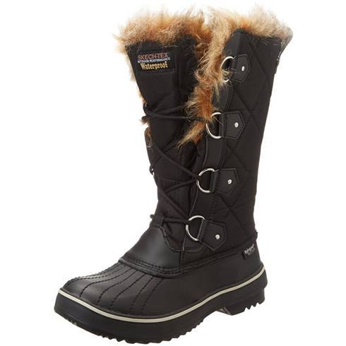 Fashionable Snow Boots For Women To Wear When Going To The Snowy Climes