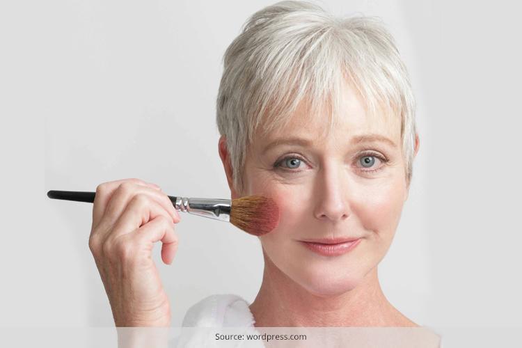 How should older women apply makeup?