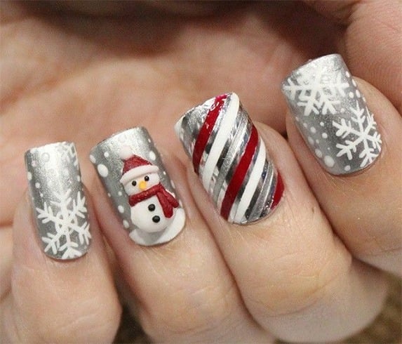 Dazzling Chunky Frosty Nail Art For You To Flaunt At Parties