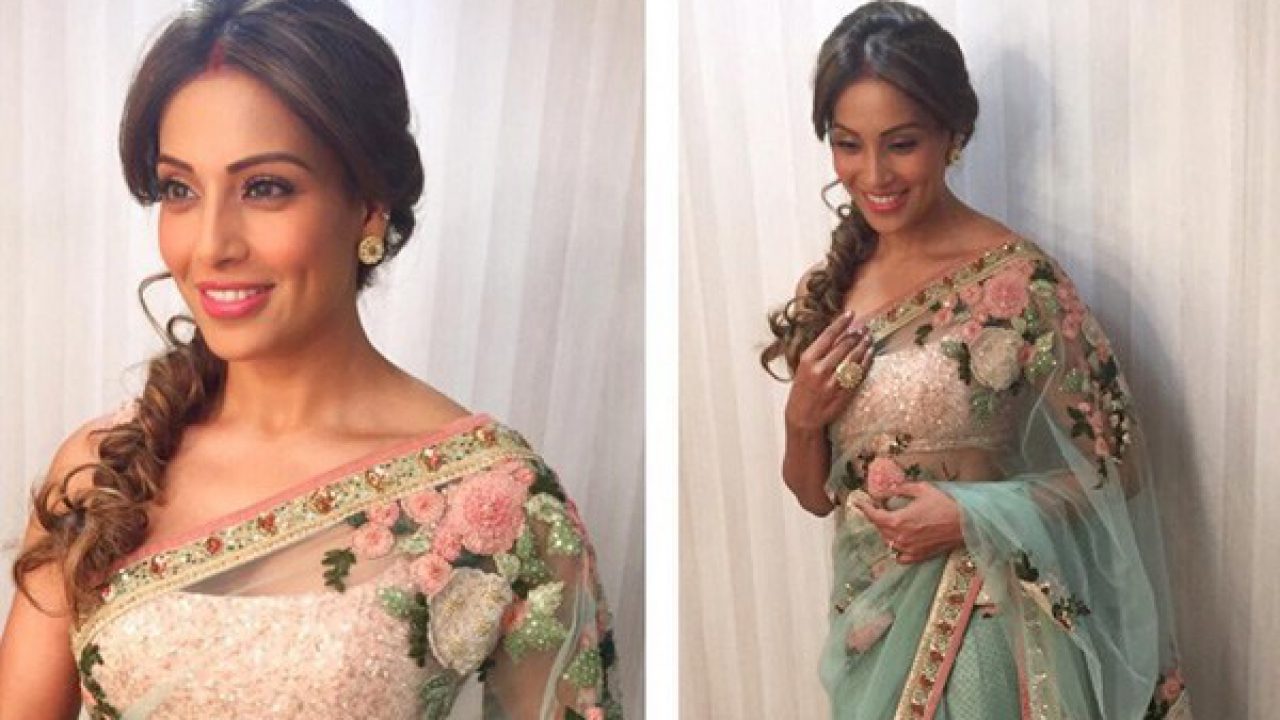 Bedazzling Bipasha Basu In A Sabyasachi Saree bedazzling bipasha basu in a sabyasachi