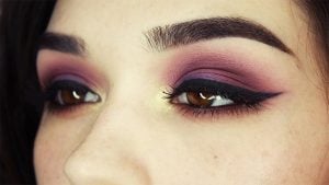 Choose Your Eye Makeup Based On Your Zodiac Signs