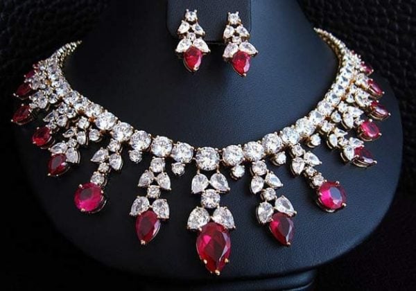 Ravishing Ruby Gemstone - Fashion Guide On How To Style Ruby Jewelry