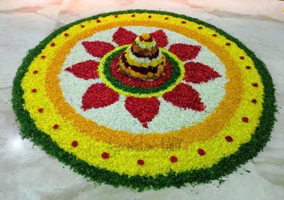 Glam This Festive Season By Learning How To Make Rangoli Designs!